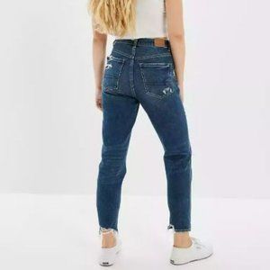 American Eagle Stretch Ripped High V Rise Mom Jean